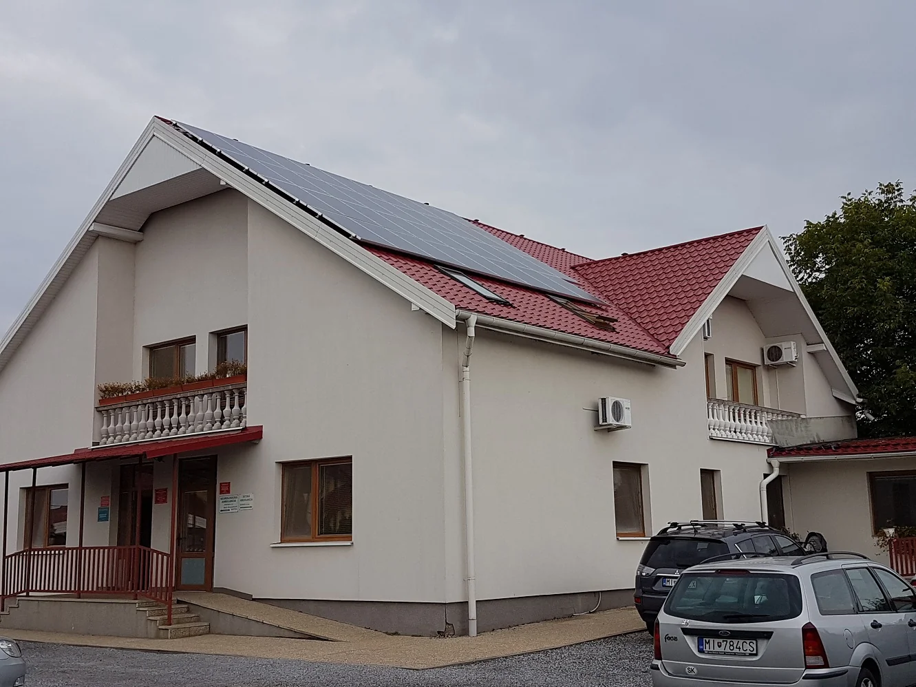 Fotovoltická elektráreň na budove s ambulanciami v Sobranciach